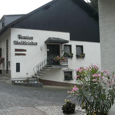 Maring-Noviand Pension Waldfrieden מראה חיצוני תמונה