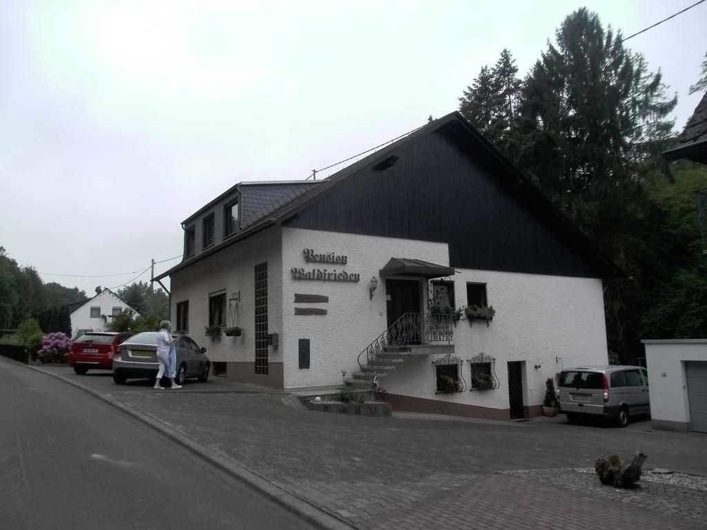 Maring-Noviand Pension Waldfrieden חדר תמונה