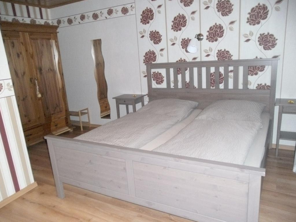 Maring-Noviand Pension Waldfrieden חדר תמונה