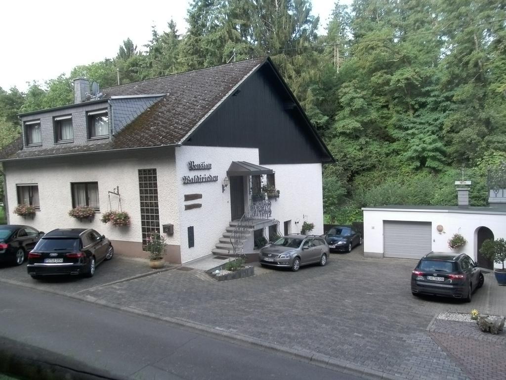 Maring-Noviand Pension Waldfrieden חדר תמונה