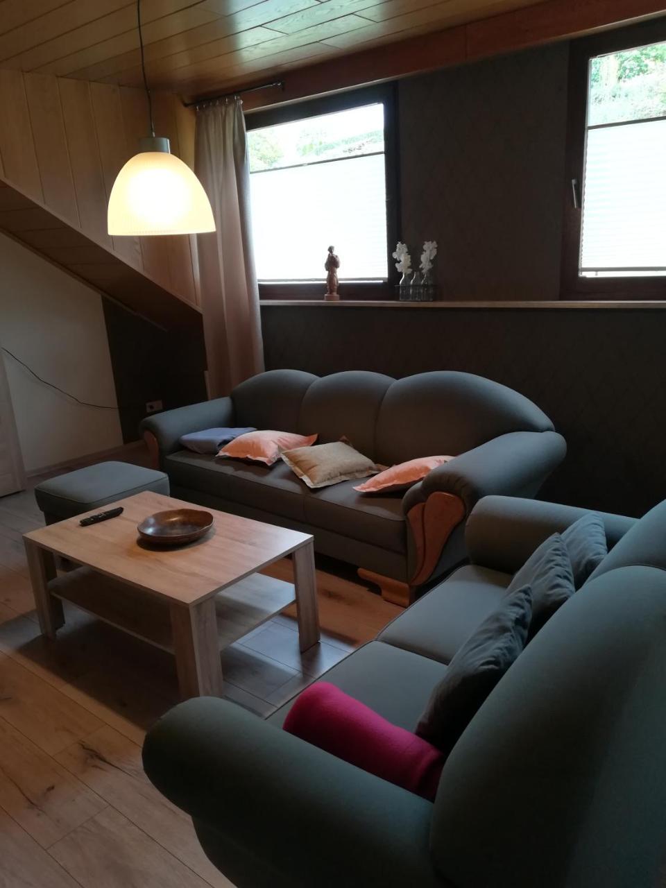 Maring-Noviand Pension Waldfrieden מראה חיצוני תמונה