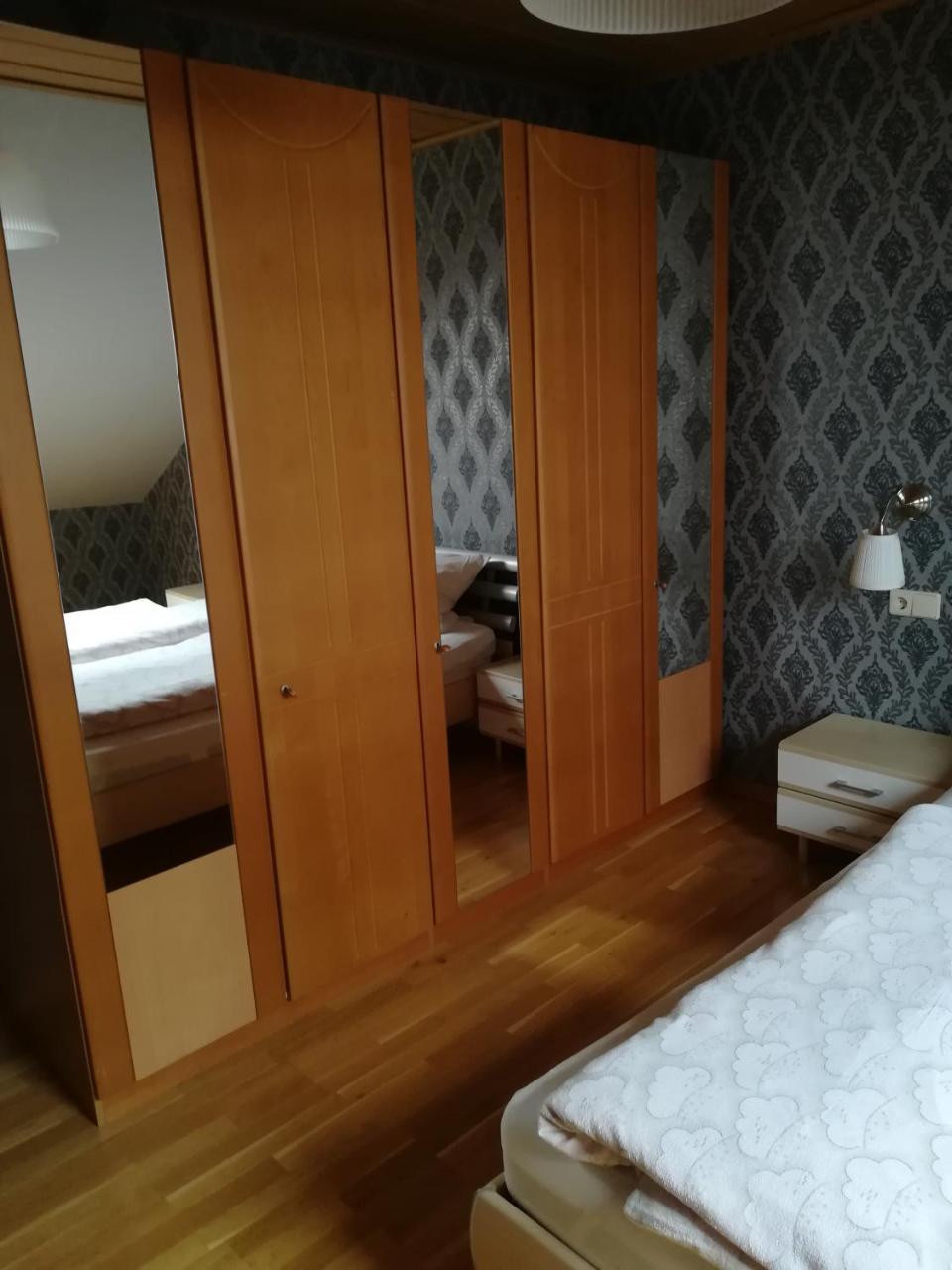 Maring-Noviand Pension Waldfrieden מראה חיצוני תמונה